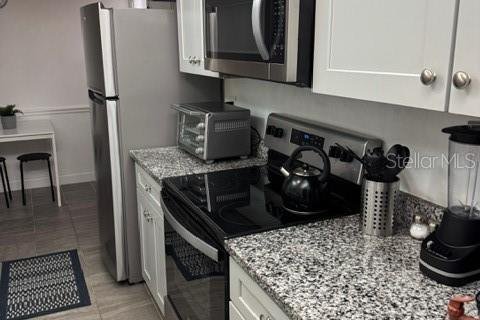Condo in Orlando, Florida, 2 bedrooms  № 2206235 - photo 22