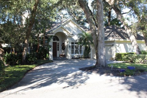 Дом в Фернандина-Бич, Флорида 3 спальни, 216.18м2 № 887210