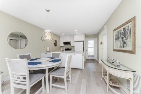 Condominio en venta en Englewood, Florida, 2 dormitorios, 86.68 m2 № 2101362 - foto 14