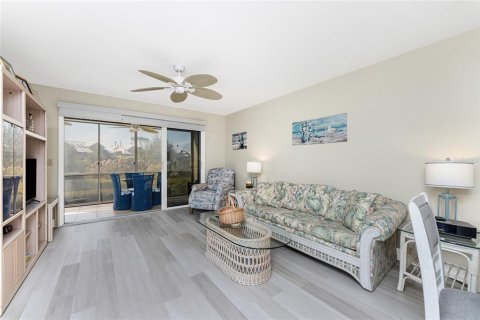 Condominio en venta en Englewood, Florida, 2 dormitorios, 86.68 m2 № 2101362 - foto 10