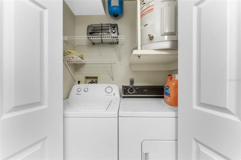 Condominio en venta en Englewood, Florida, 2 dormitorios, 86.68 m2 № 2101362 - foto 25