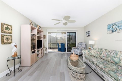 Condominio en venta en Englewood, Florida, 2 dormitorios, 86.68 m2 № 2101362 - foto 11