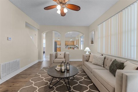 Casa en venta en Orlando, Florida, 3 dormitorios, 200.39 m2 № 1907690 - foto 9