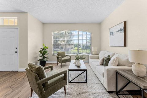 Casa en venta en Orlando, Florida, 3 dormitorios, 200.39 m2 № 1907690 - foto 3