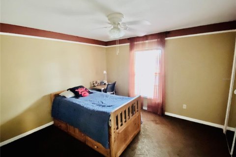 Casa en venta en Apopka, Florida, 3 dormitorios, 234.11 m2 № 2220693 - foto 13