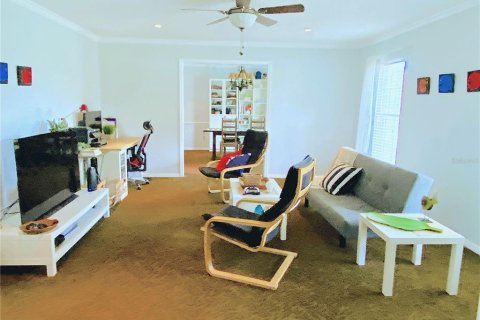 Casa en venta en Apopka, Florida, 3 dormitorios, 234.11 m2 № 2220693 - foto 18