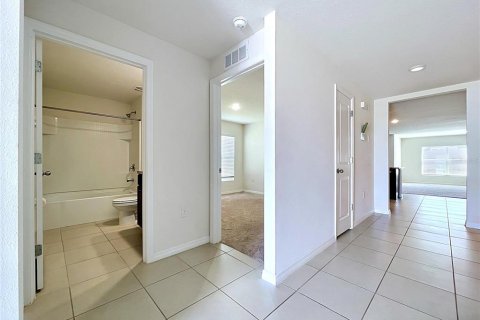 Villa ou maison à vendre à Zephyrhills, Floride: 4 chambres, 171.5 m2 № 2129749 - photo 11