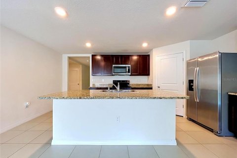Villa ou maison à vendre à Zephyrhills, Floride: 4 chambres, 171.5 m2 № 2129749 - photo 20