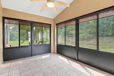Villa ou maison à vendre à Umatilla, Floride: 3 chambres, 118.36 m2 № 2405296 - photo 30