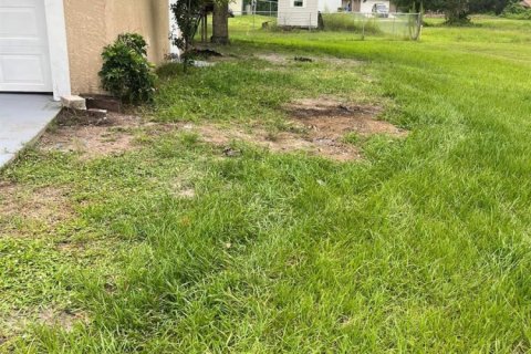 House in Okeechobee, Florida 3 rooms, 110.09 sq.m. № 2171391 - photo 15