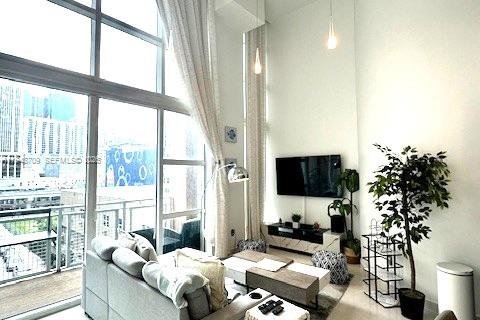 Снять в аренду кондоминиум в Майами, Флорида 1 спальня, 96.99м2, № 2004553 - фото 5