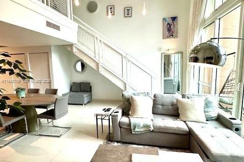 Снять в аренду кондоминиум в Майами, Флорида 1 спальня, 96.99м2, № 2004553 - фото 4