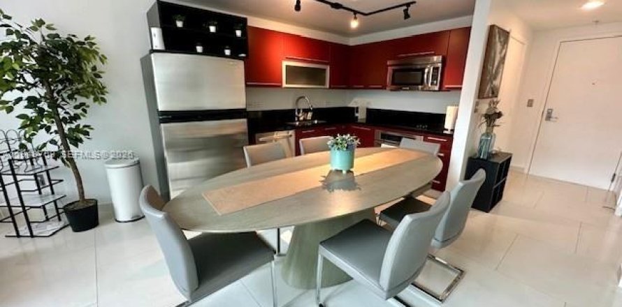 Кондоминиум с 1 спальней в Майами, Флорида № 2004553