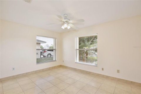 Villa ou maison à vendre à Orlando, Floride: 3 chambres, 130.9 m2 № 2409846 - photo 20