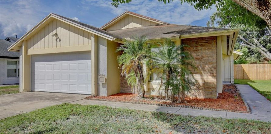 Villa ou maison à Orlando, Floride 3 chambres, 130.9 m2 № 2409846
