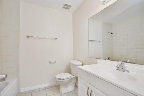 Villa ou maison à vendre à Orlando, Floride: 3 chambres, 130.9 m2 № 2409846 - photo 19