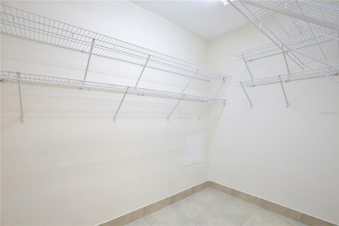 Villa ou maison à vendre à Orlando, Floride: 3 chambres, 130.9 m2 № 2409846 - photo 16