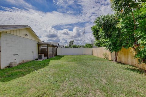 Villa ou maison à vendre à Orlando, Floride: 3 chambres, 130.9 m2 № 2409846 - photo 27