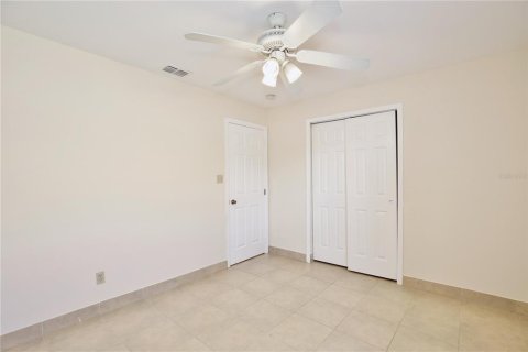 Villa ou maison à vendre à Orlando, Floride: 3 chambres, 130.9 m2 № 2409846 - photo 18