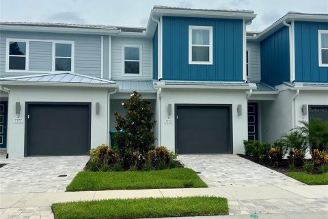 Casa en venta en Four Corners, Florida, 3 dormitorios, 158.31 m2 № 1775126 - foto 1