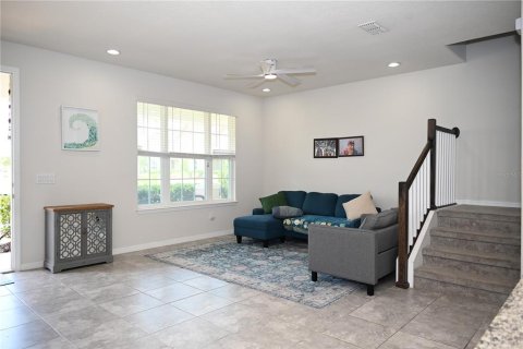 Touwnhouse à vendre à Kissimmee, Floride: 3 chambres, 148.92 m2 № 2225494 - photo 10