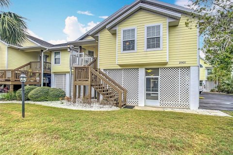 Adosado en venta en Crystal River, Florida, 3 dormitorios, 178.28 m2 № 1552302 - foto 6