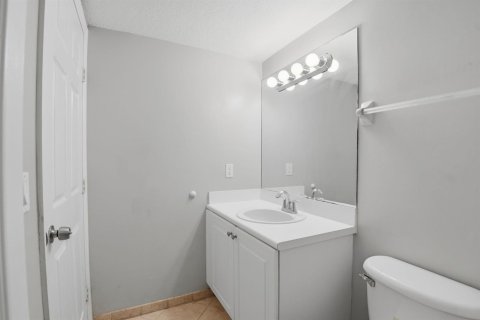 Touwnhouse à vendre à Homestead, Floride: 3 chambres, 124.49 m2 № 2084390 - photo 21