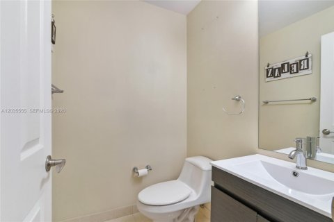 Купить кондоминиум в Авентура, Флорида 3 спальни, 166.95м2, № 2253767 - фото 10