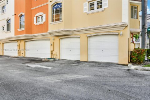 Купить кондоминиум в Авентура, Флорида 3 спальни, 166.95м2, № 2253767 - фото 2
