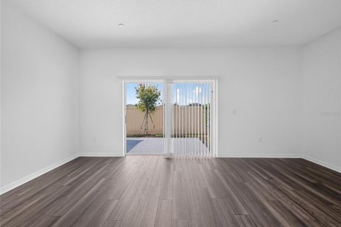 Touwnhouse à louer à Mount Dora, Floride: 3 chambres, 119.38 m2 № 2408966 - photo 8