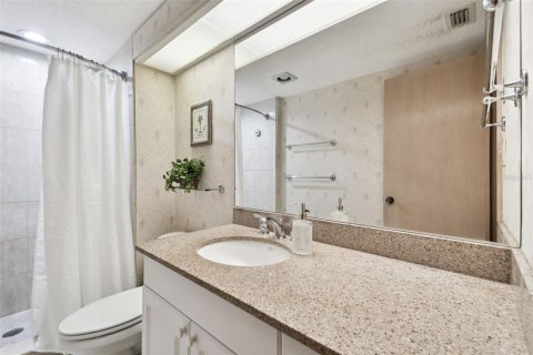 Condominio en venta en Palm Harbor, Florida, 3 dormitorios, 154.22 m2 № 1882886 - foto 24