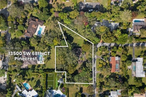 Земельный участок в Пайнкрест, Флорида № 2059739