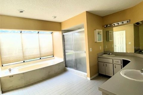 House in Orlando, Florida 4 bedrooms, 304.63 sq.m. № 2352328 - photo 19