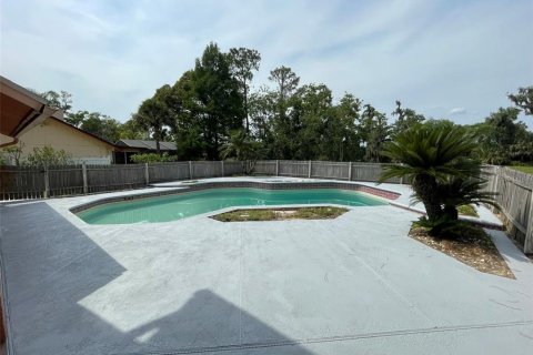 House in Orlando, Florida 4 bedrooms, 304.63 sq.m. № 2352328 - photo 28