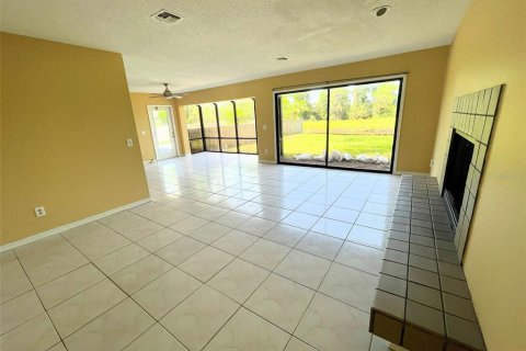 House in Orlando, Florida 4 bedrooms, 304.63 sq.m. № 2352328 - photo 13