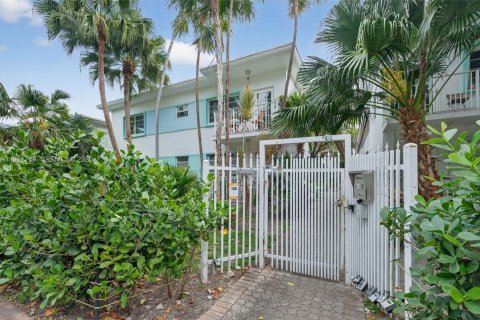 Copropriété à vendre à Miami Beach, Floride: 39.02 m2 № 2033577 - photo 22