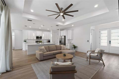 Casa en venta en North Port, Florida, 3 dormitorios, 169.64 m2 № 2218544 - foto 10