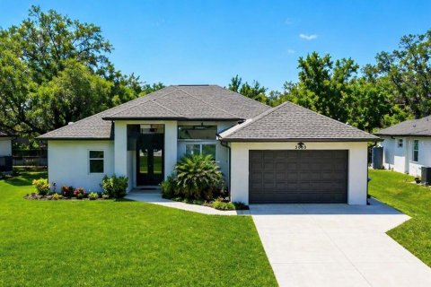 House in North Port, Florida 3 bedrooms, 169.64 sq.m. № 2218544