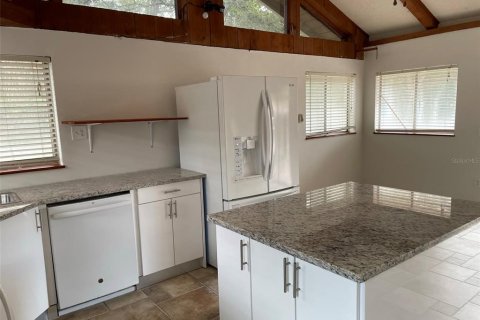 House in Lake Mary, Florida 3 bedrooms, 166.85 sq.m. № 1684919 - photo 19