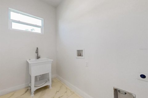 Casa en venta en Kissimmee, Florida, 3 dormitorios, 193.05 m2 № 1574416 - foto 22