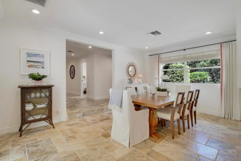 House in Tequesta, Florida 3 bedrooms, 260.13 sq.m. № 2402467 - photo 28