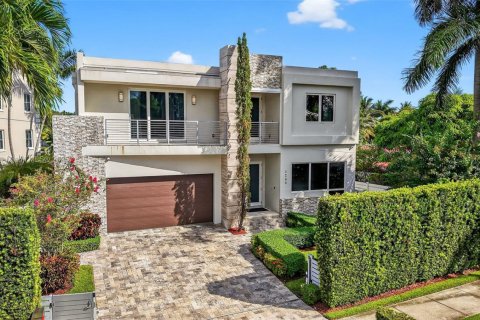 House in Fort Lauderdale, Florida 4 bedrooms, 397.06 sq.m. № 2018829