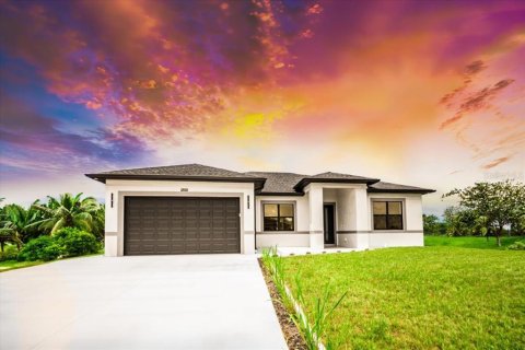 Villa ou maison à North Port, Floride 3 chambres, 178.19 m2 № 2318537