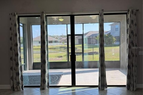 Villa ou maison à louer à Lakeland, Floride: 4 chambres, 214.98 m2 № 2112387 - photo 27