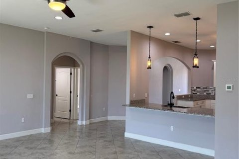 Villa ou maison à louer à Lakeland, Floride: 4 chambres, 214.98 m2 № 2112387 - photo 24