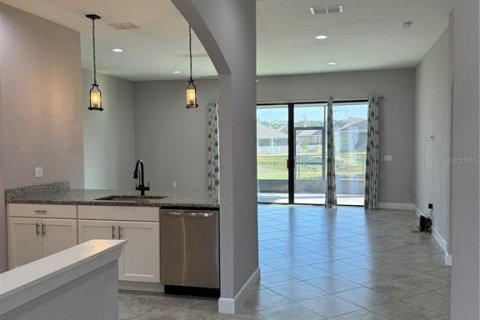 Villa ou maison à louer à Lakeland, Floride: 4 chambres, 214.98 m2 № 2112387 - photo 18