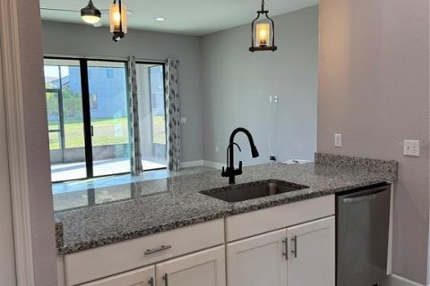 Villa ou maison à louer à Lakeland, Floride: 4 chambres, 214.98 m2 № 2112387 - photo 10
