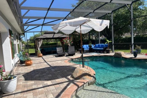 Casa en venta en Daytona Beach, Florida, 4 dormitorios, 316.98 m2 № 2213243 - foto 2
