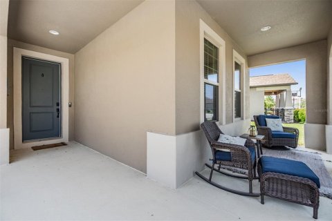 House in Wesley Chapel, Florida 4 bedrooms, 247.31 sq.m. № 1719326 - photo 2