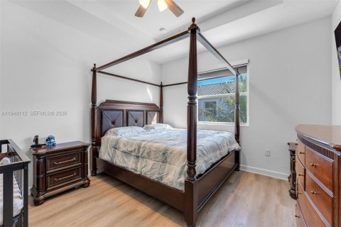 Touwnhouse à vendre à Homestead, Floride: 3 chambres, 133.97 m2 № 2004882 - photo 17